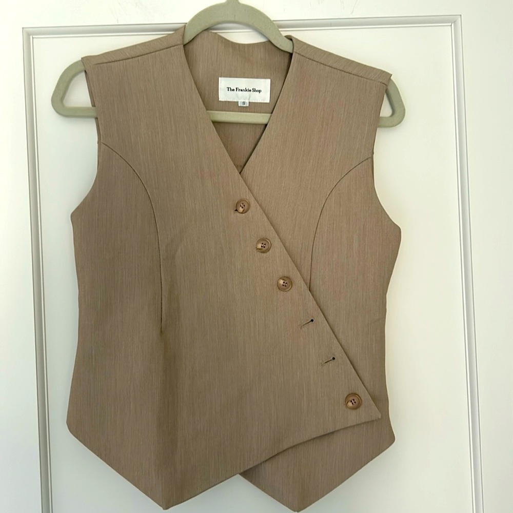 THE FRANKIE SHOP  Maesa Vest - Beige size Small